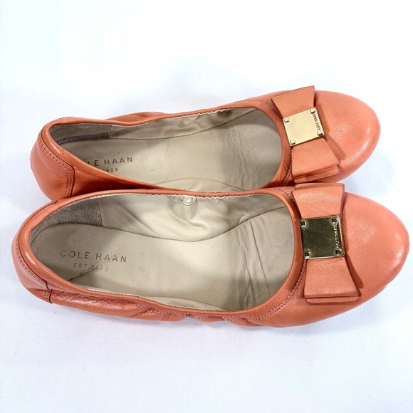Cole Haan Ballet Flats Coral Pink Leather Bow Gold Hardware W06861 8B - Picture 2 of 9